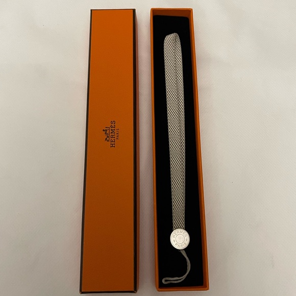 Authentic Hermes Cellphone strap/holder - Picture 2 of 8